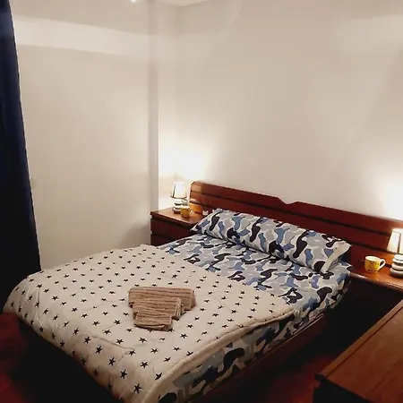 Bernie'S Room * 비토리아개스테즈
